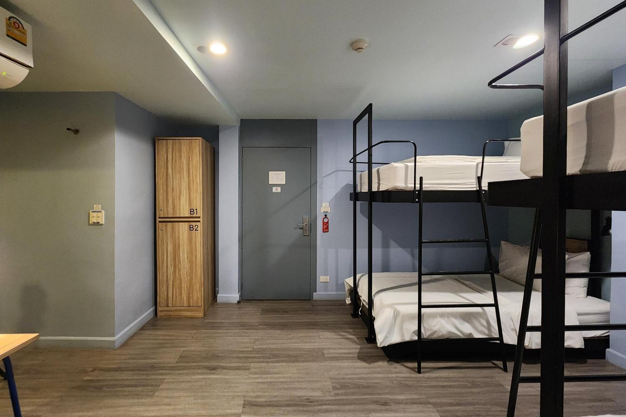 בנגקוק Simply Sleep Hostel מראה חיצוני תמונה