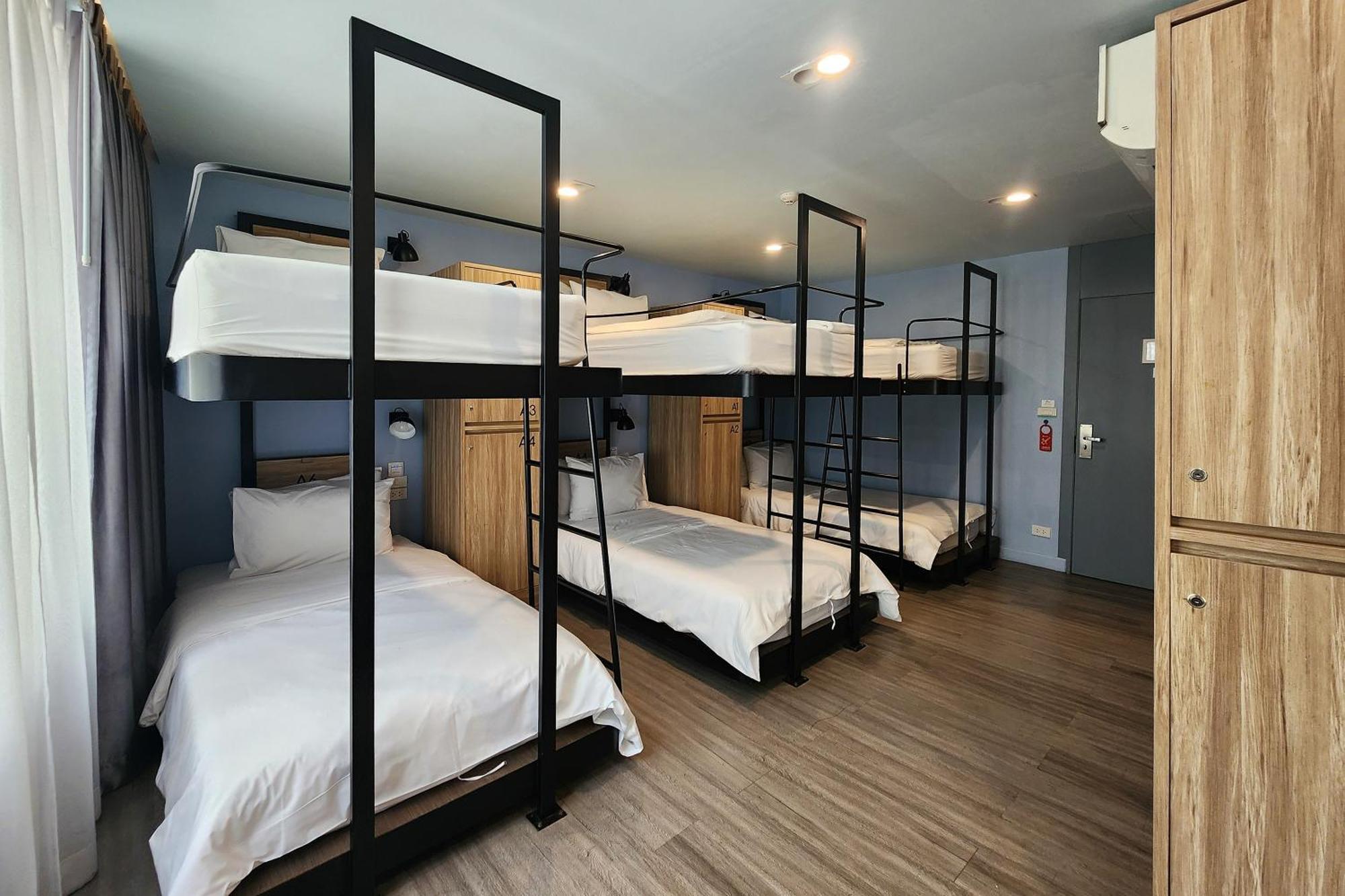 בנגקוק Simply Sleep Hostel מראה חיצוני תמונה