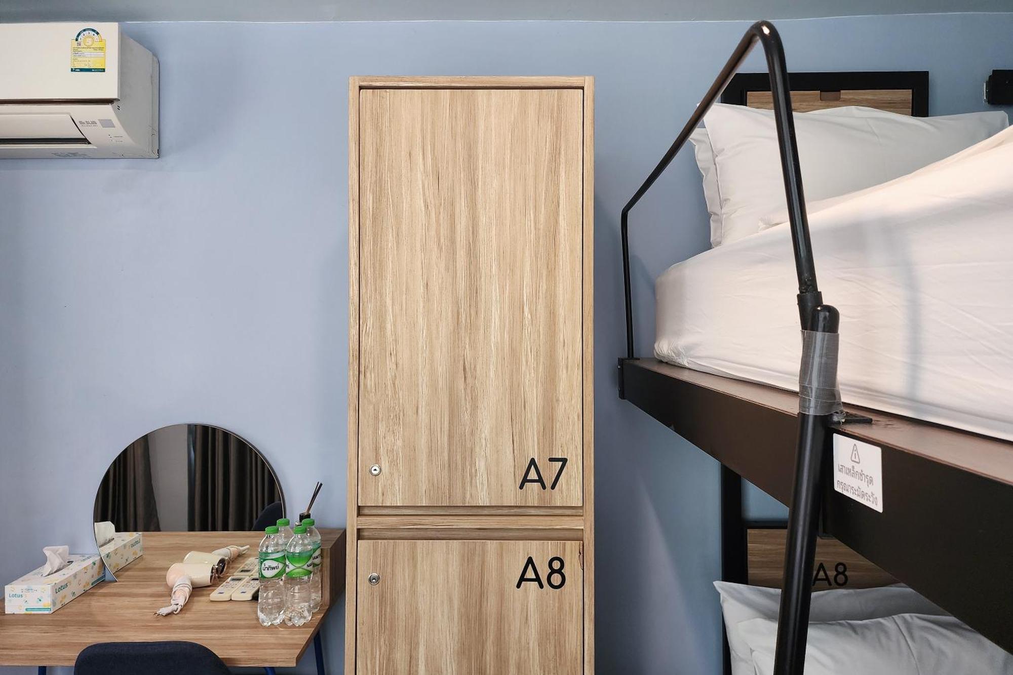 בנגקוק Simply Sleep Hostel מראה חיצוני תמונה