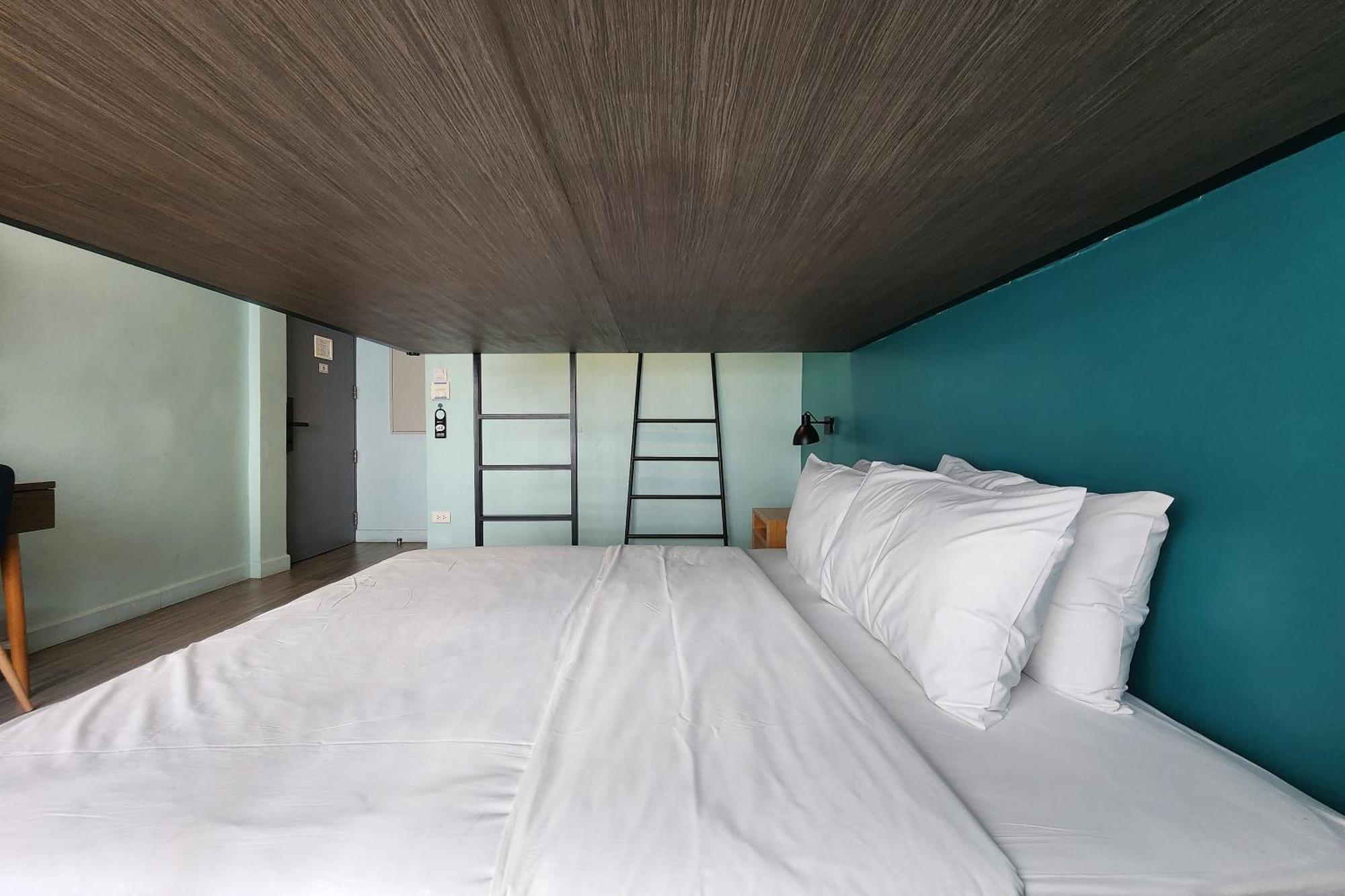 בנגקוק Simply Sleep Hostel מראה חיצוני תמונה