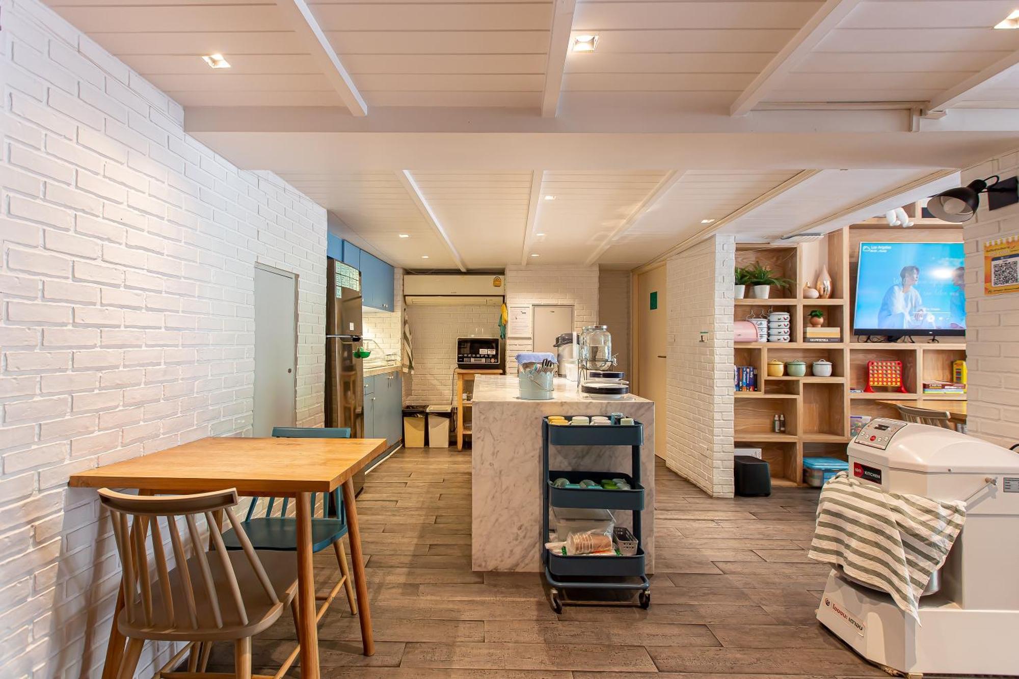 בנגקוק Simply Sleep Hostel מראה חיצוני תמונה